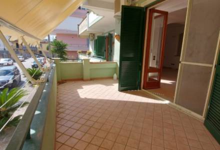 APARTMENT WITH TERRACE - CAIVANO